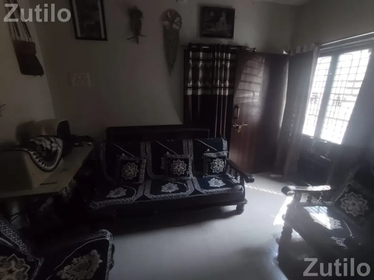 Sofa set - સોફા સેટ અને કાઉચ - વડોદરા શહેર - Image 3