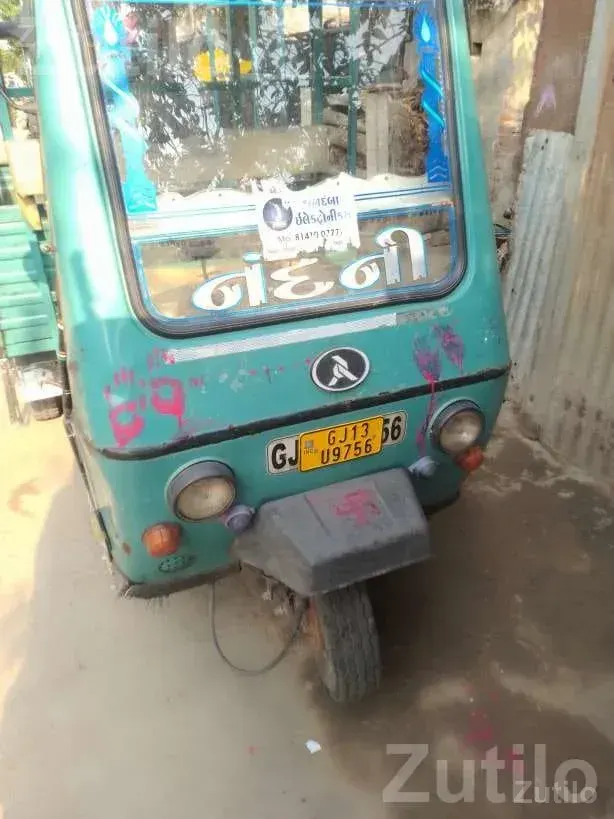 Loading Rickshaw Diesel 2005 Goods 3 Wheeler - ઓટો રિક્ષા - ધ્રાંગધ્રા - Image 2