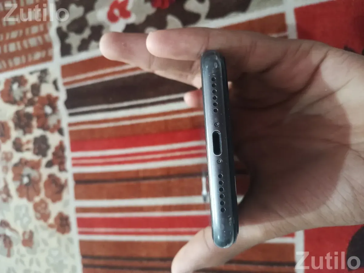 Iphone 11 - મોબાઇલ ફોન - રાજકોટ શહેર - Image 2