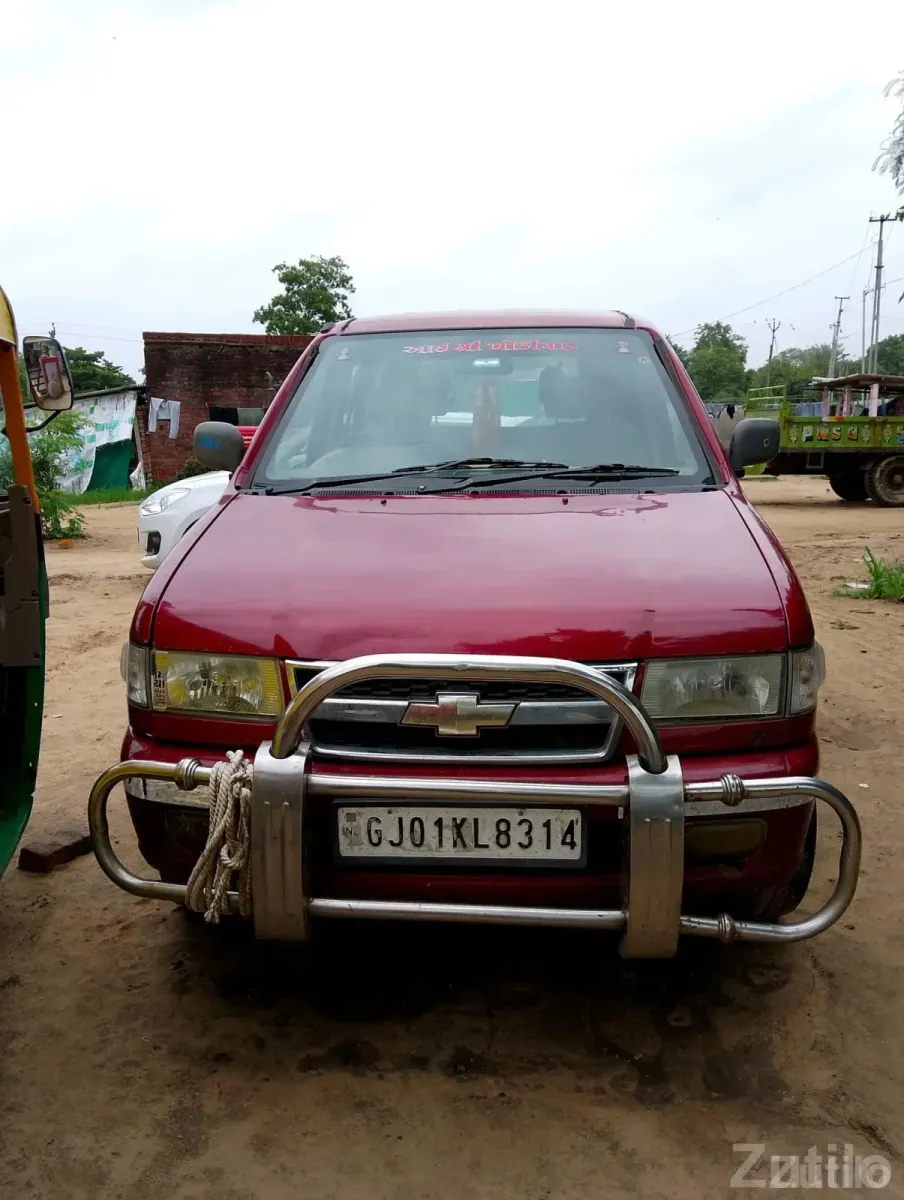 Chevrolet Tavera Diesel 2011 10 Seater - Cars - Ahmedabad City - Image 4