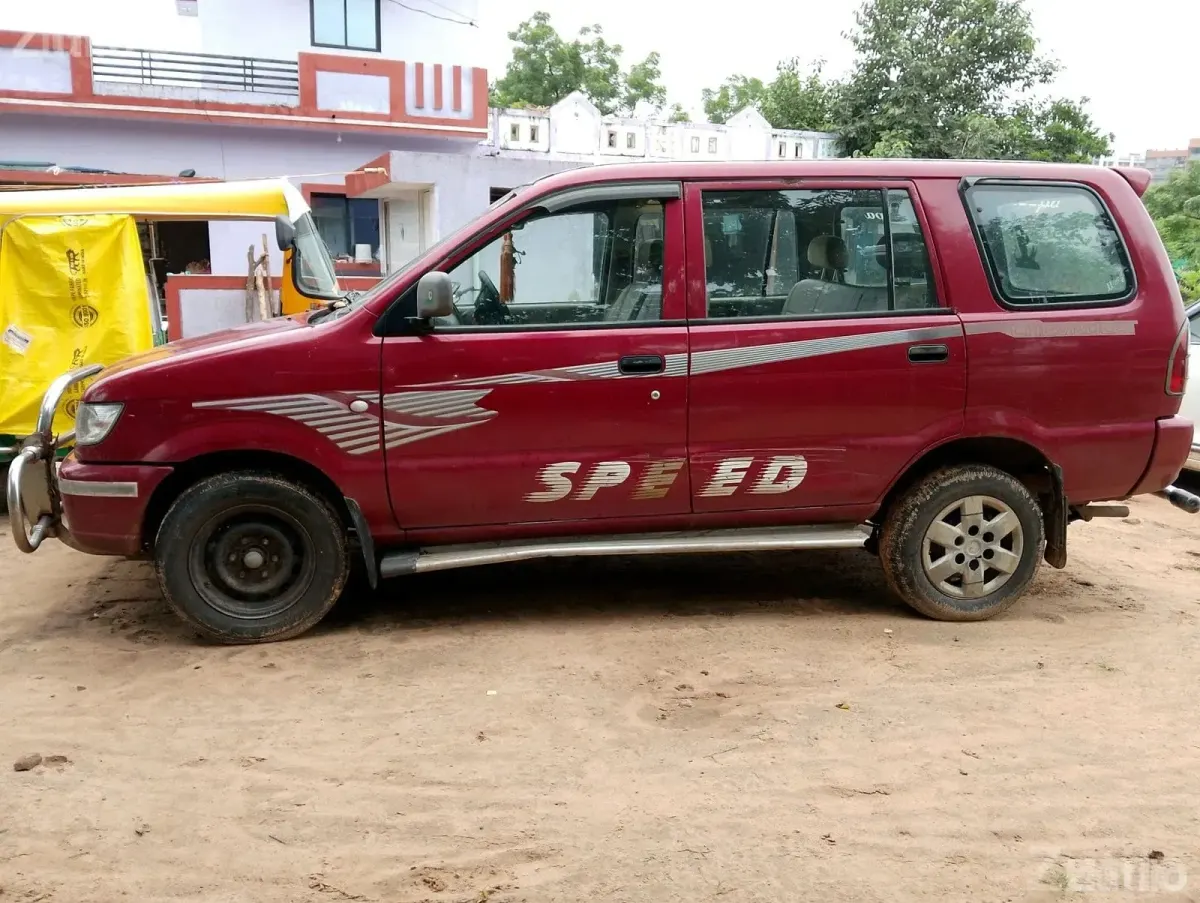 Chevrolet Tavera Diesel 2011 10 Seater - Cars - Ahmedabad City - Image 3
