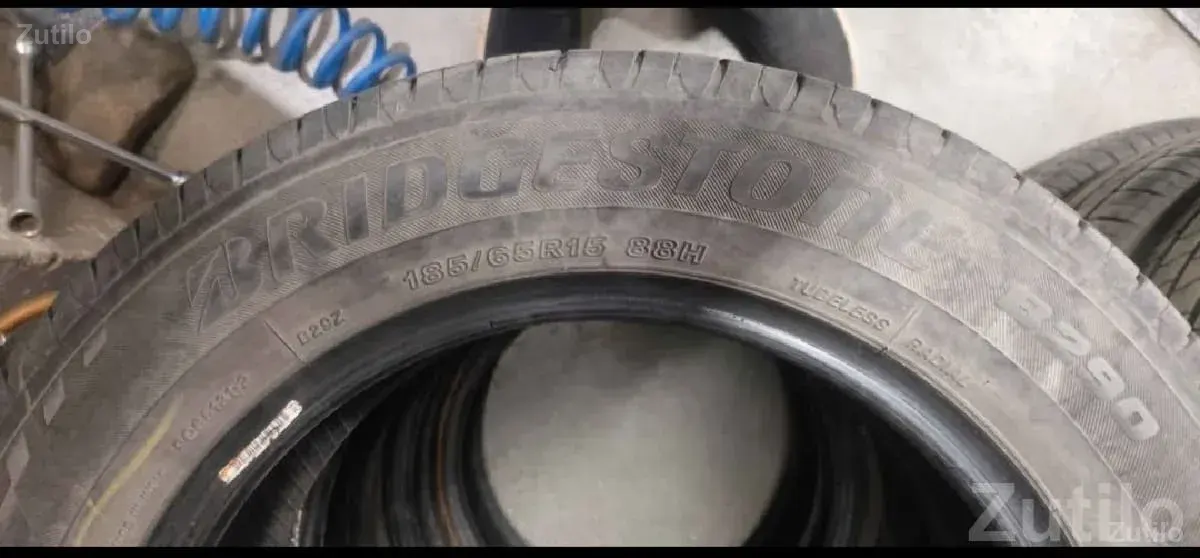 Used Bridgestone Car Tyres Pair - કાર - ઊના - Image 3