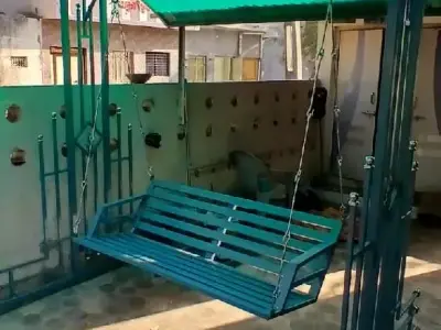 Outdoor Metal Swing Jhula with Roof Shade Outdoor Metal Swing Jhula with Roof Shade
