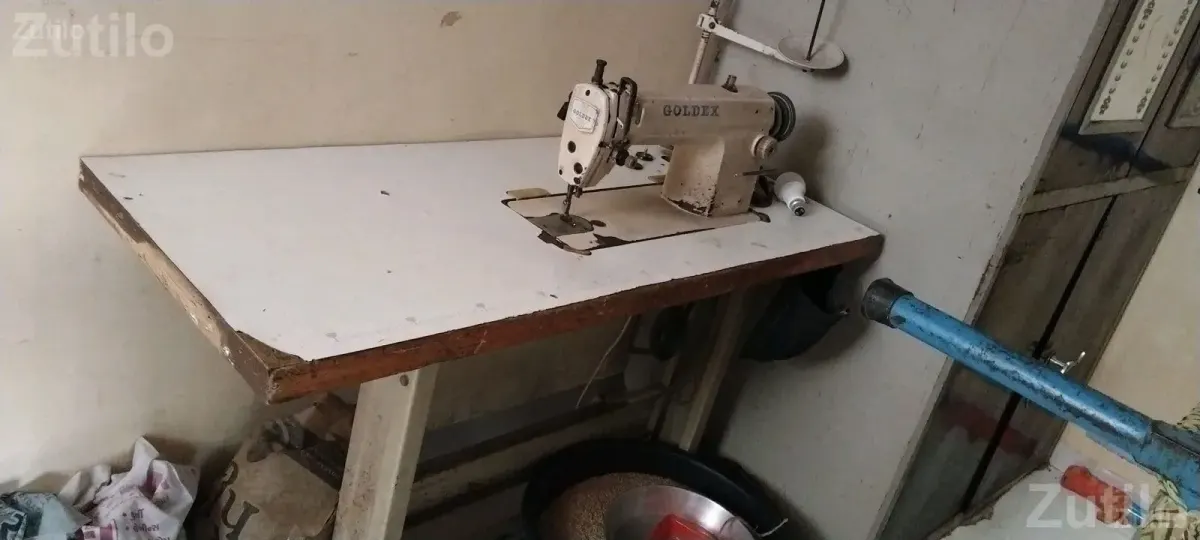 Goldex Sewing Machine with Table - મશીનરી - ભાવનગર શહેર - Image 2