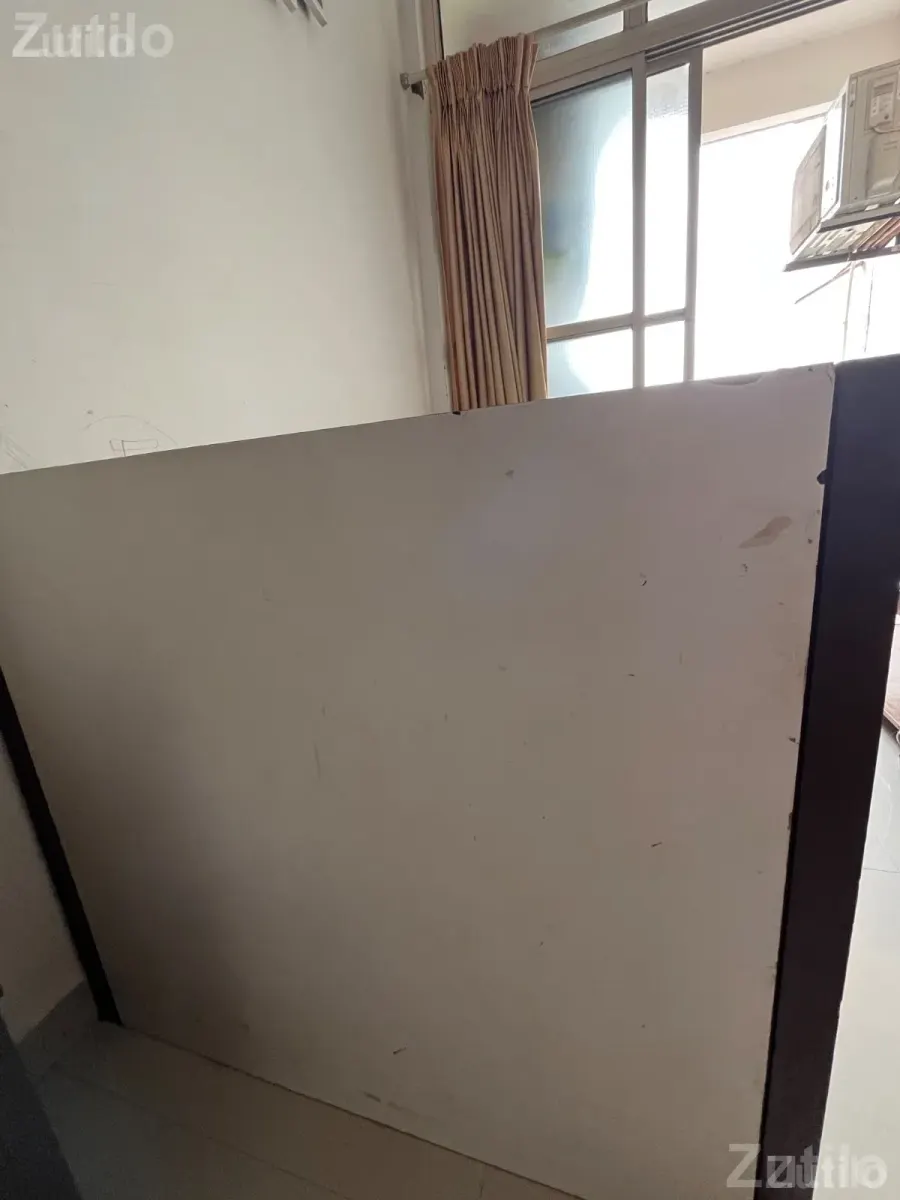 Office table - ઓફિસ ફર્નિચર - અમદાવાદ શહેર - Image 4