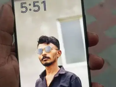 Vivo V50 Smartphone with Bill and Box Vivo V50 Smartphone with Bill and Box