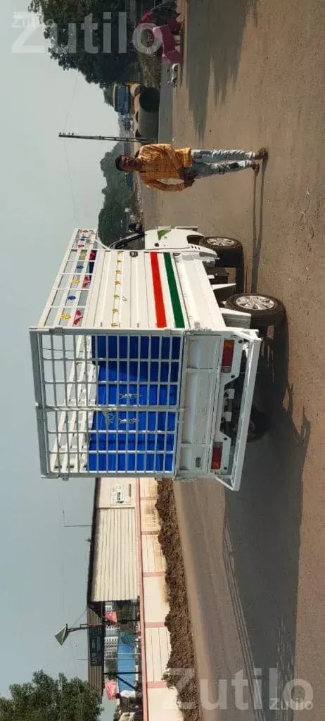 Mahindra Super Carry Tempo on Rent - Vehicle Rentals - Surat City - Image 3