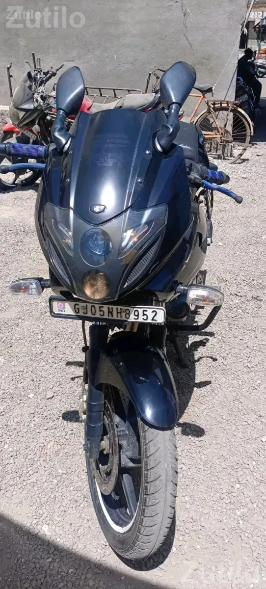 Baja pulser 220 cc company condition 3 owner - Bikes - Junagadh City - Image 3
