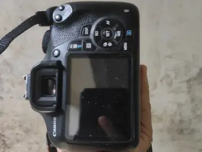 Canon 1200D DSLR Camera Body Canon 1200D DSLR Camera Body
