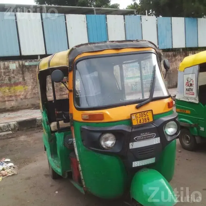 Bajaj Maxima Auto Rickshaw 2019 Model - Auto Rickshaws - Surat City - Image 4