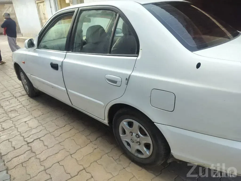 Hyundai Accent 2011 Car - કાર - સુરેન્દ્રનગર શહેર - Image 2