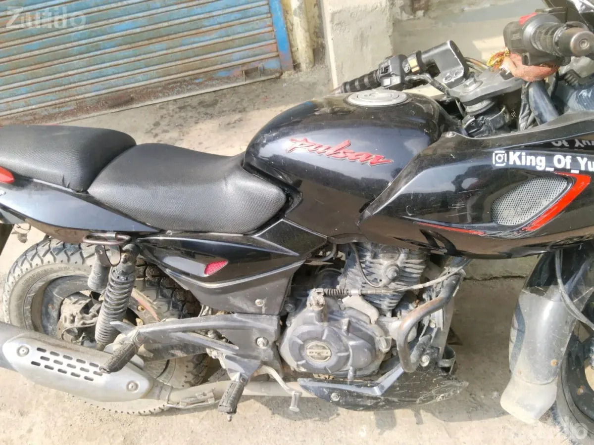 Bajaj Pulsar 180F 2019 Second Owner - Bikes - Godhra - Image 2