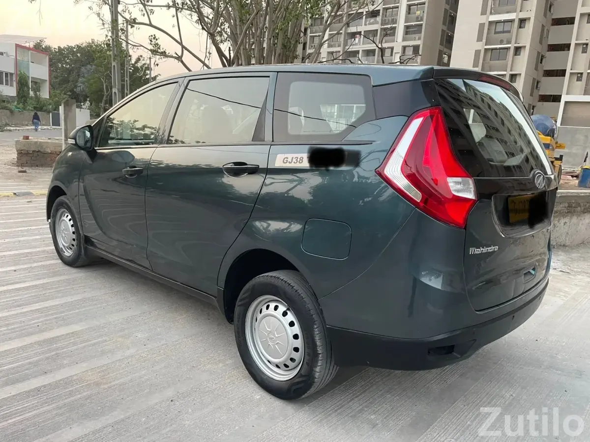 MAHINDRA MARAZO - કાર - ગાંધીનગર શહેર - Image 2