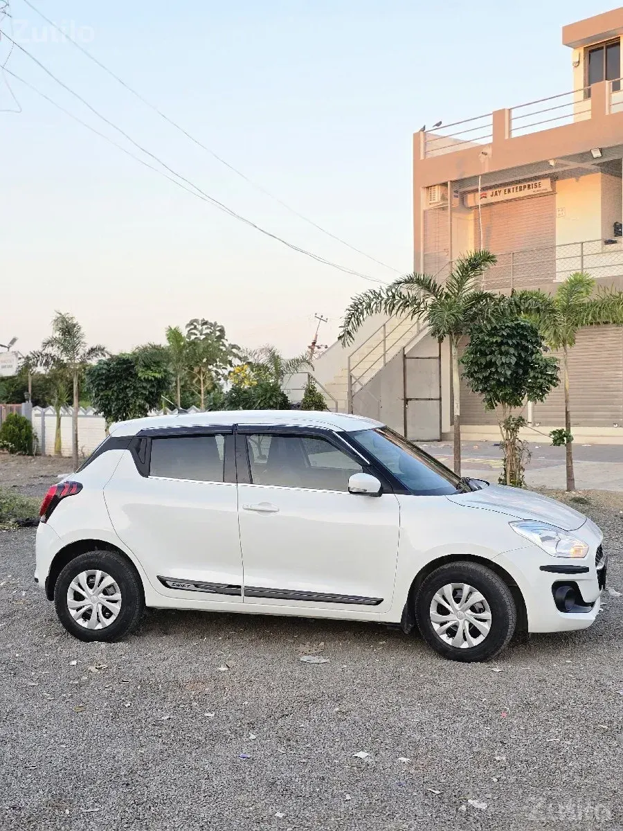 maruti Suzuki sweft vxi petrol - Cars - Amreli City - Image 2