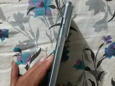 OnePlus Nord 2T 5G in Good Condition OnePlus Nord 2T 5G in Good Condition