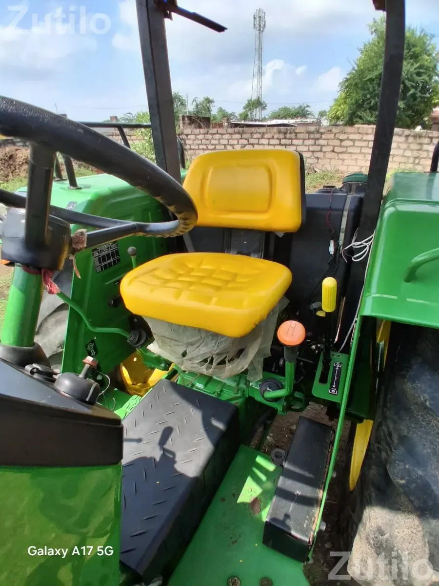 John Deere 5210 - Tractors - Chotila - Image 4