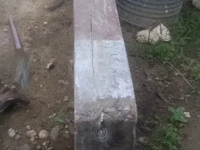 Wooden Beam and 10 Patiya Pieces
