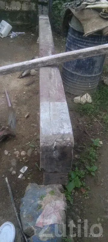 Wooden Beam and 10 Patiya Pieces - Tools & Hardware - Manavadar - Image 1