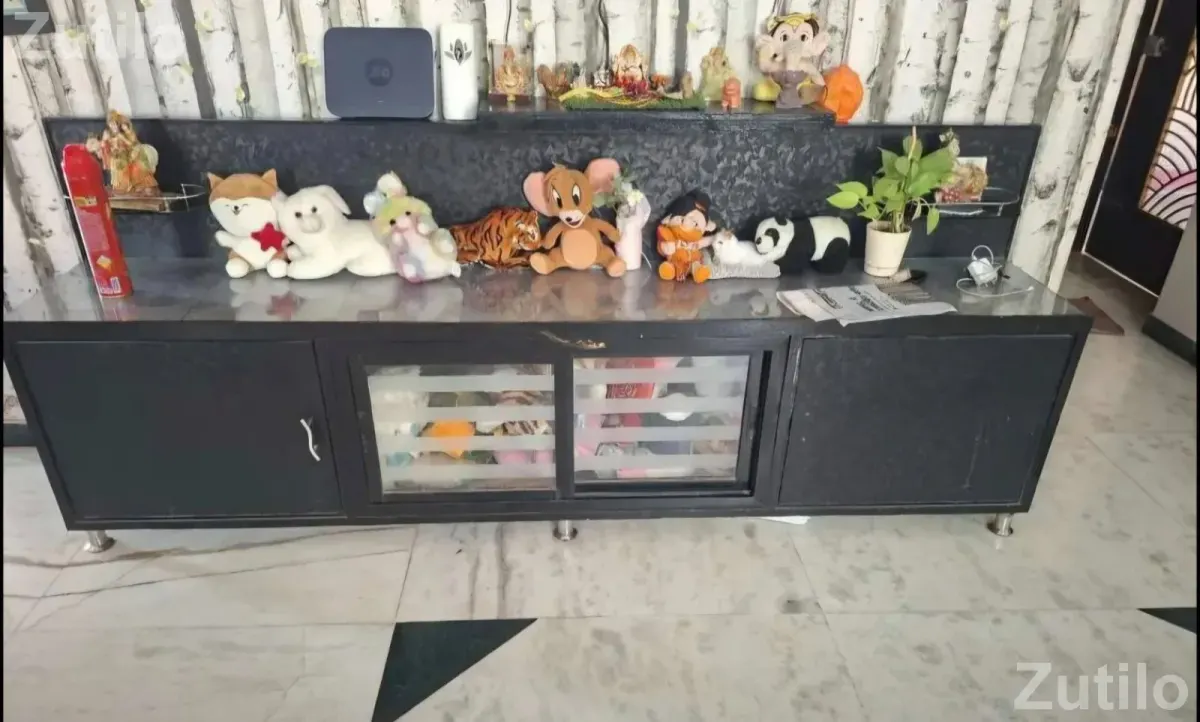 Tv cabinet - વોર્ડરોબ, કબાટ અને સ્ટોરેજ - વડોદરા શહેર - Image 2