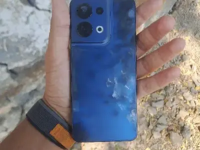 OPPO Reno 8 Smartphone Blue