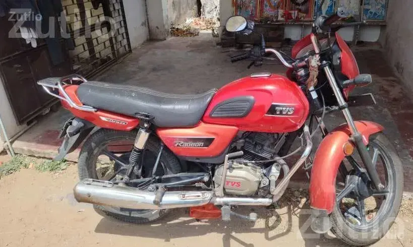 2019 TVS Radeon BS4 Bike - Bikes - Kapadvanj - Image 2