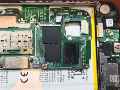 Mobile Phone Repair and Glass Replacement Mobile Phone Repair and Glass Replacement