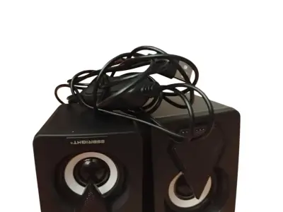 Mini Wired USB Speakers for Laptop and Mobile Mini Wired USB Speakers for Laptop and Mobile