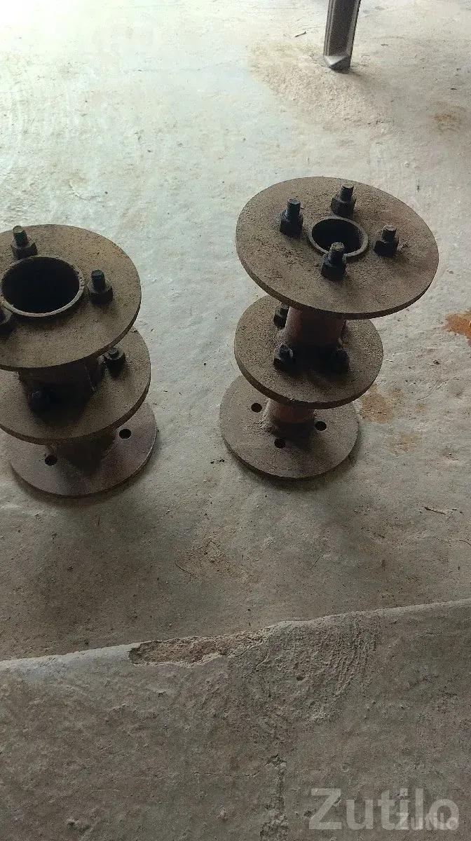Metal Wheel Hub Pair for Vehicle - ઓટો પાર્ટ્સ - ખંભાળિયા - Image 2