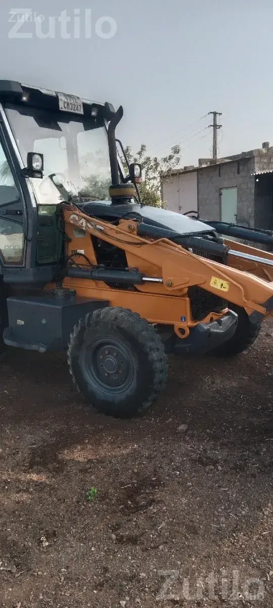 CASE Backhoe Loader 2018 Model for Sale - બાંધકામના વાહનો - ભેસાણ - Image 3