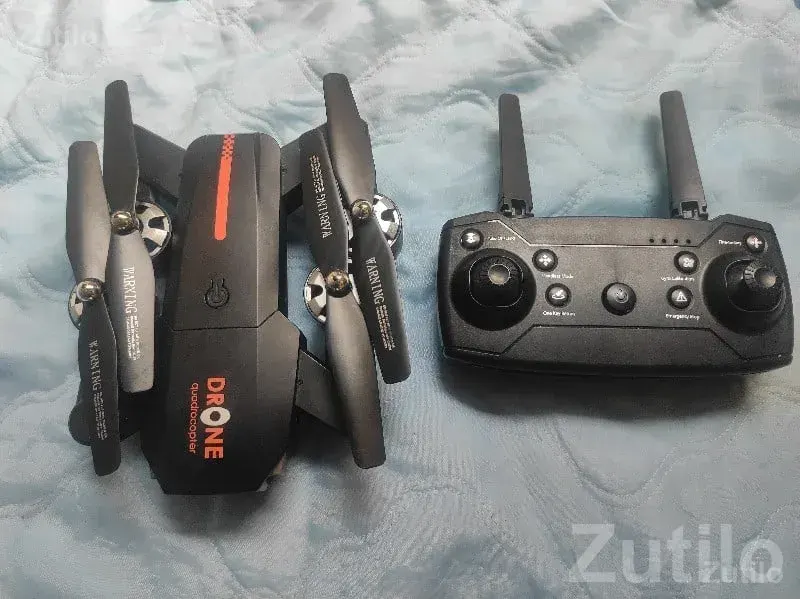 Foldable Camera Drone with Remote - ઇલેક્ટ્રોનિક ઍક્સેસરીઝ - ભેસાણ - Image 3