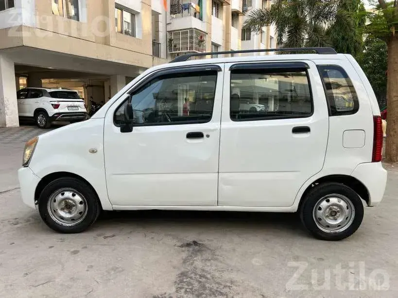 Maruti WagonR LXI CNG 2010 - કાર - વડોદરા શહેર - Image 3