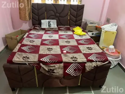 Double bed and mattress