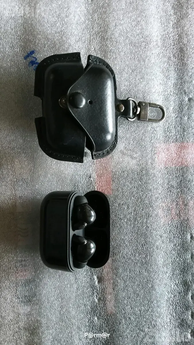 Wireless Earbuds with Charging Case - ઇલેક્ટ્રોનિક ઍક્સેસરીઝ - સુત્રાપાડા - Image 1