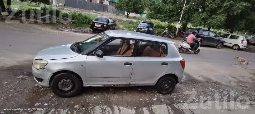 Skoda Fabia 2011 Petrol CNG - Cars - Ahmedabad City - Image 2