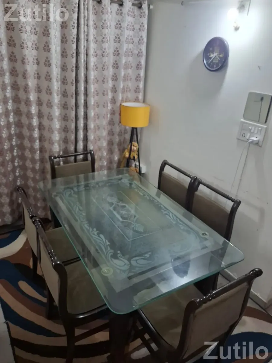 Teakwood Dining Table 6 seater - Dining Tables - Ahmedabad City - Image 1