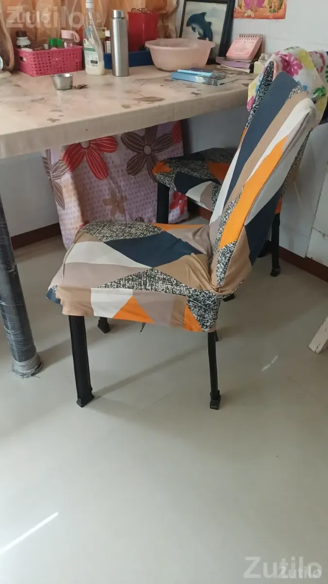 Dining table chairs - ખુરશી, સ્ટૂલ અને બેઠક - અમદાવાદ શહેર - Image 2