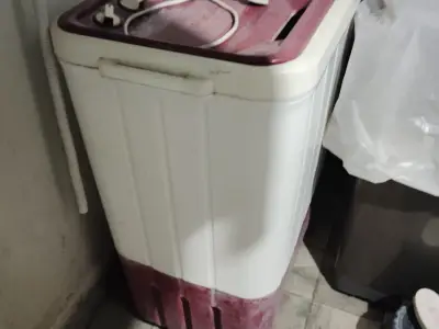 Semi washing machine Semi washing machine