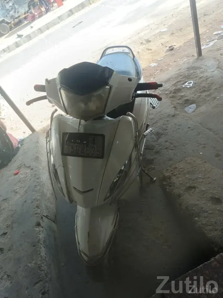 Hero Maestro 2015 Scooter - Bikes - Palanpur - Image 2