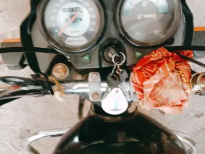 Hero motorcycle 2017 model for sale Hero motorcycle 2017 model for sale