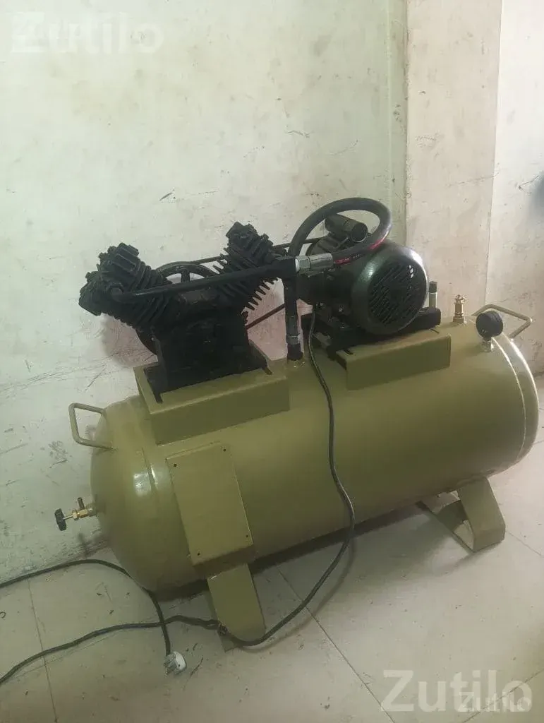 Air Compressor with 400 Tank Capacity - મશીનરી - મોરબી - Image 4