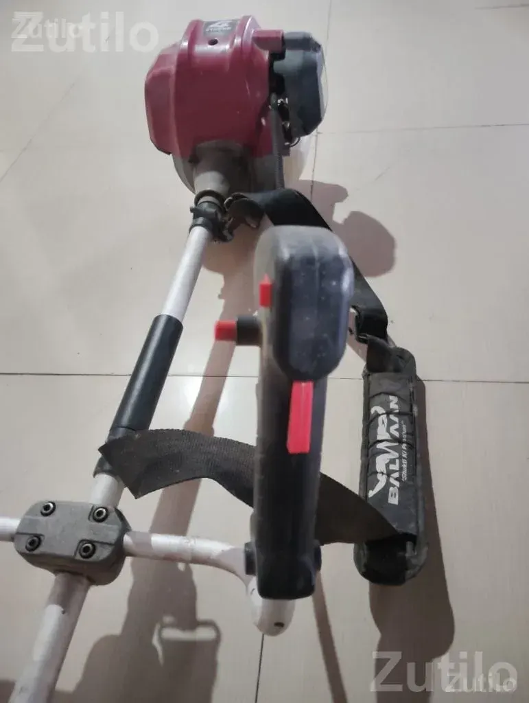 4 Stroke Brush Cutter with Accessories - Tools & Hardware - Maliya Miyana - Image 4