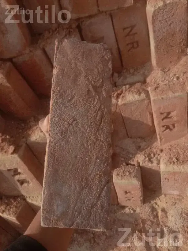 Clay Bricks 9x3 Size for Construction - ટૂલ્સ અને હાર્ડવેર - ભાભર - Image 3