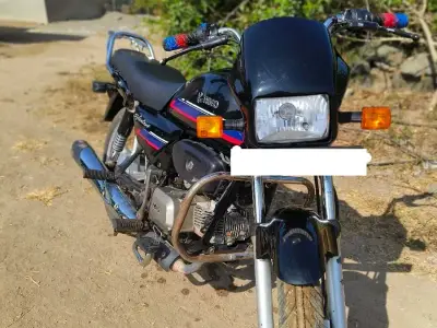 Hero Splendor 2025 Bike 5900 Km Hero Splendor 2025 Bike 5900 Km