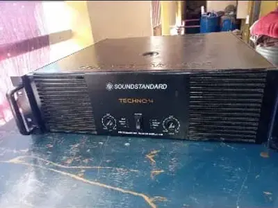 Soundstandard Techno 4 Power Amplifier Soundstandard Techno 4 Power Amplifier