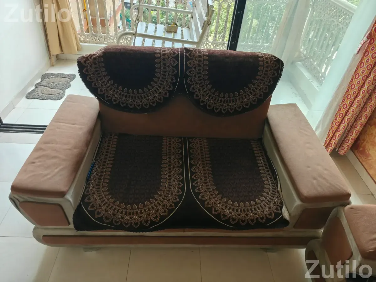 5 Seater Sofa Set - (3 + 2) with Center Table (Tipoi) - Sofa Sets & Couches - Ahmedabad City - Image 5