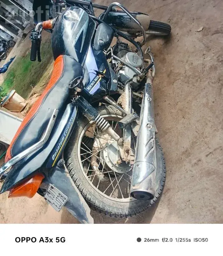 2011 Hero Honda CD Dawn Motorcycle - Bikes - Dholka - Image 4