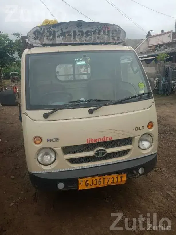 Chota Hathi Goods Carrier 2019 Model - Trucks & Lorries - Tankara - Image 3