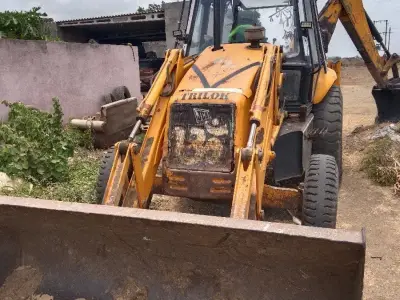 JCB Backhoe Loader with Rebuilt Engine
