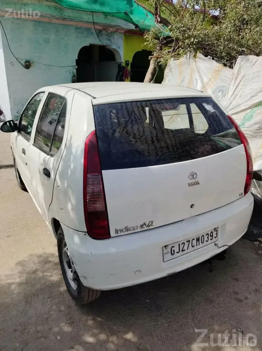 Compact Hatchback with Music System - Cars - Ahmedabad City - Image 2