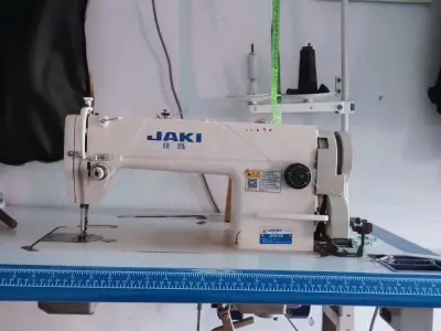 JAKI Industrial Sewing Machine with Table